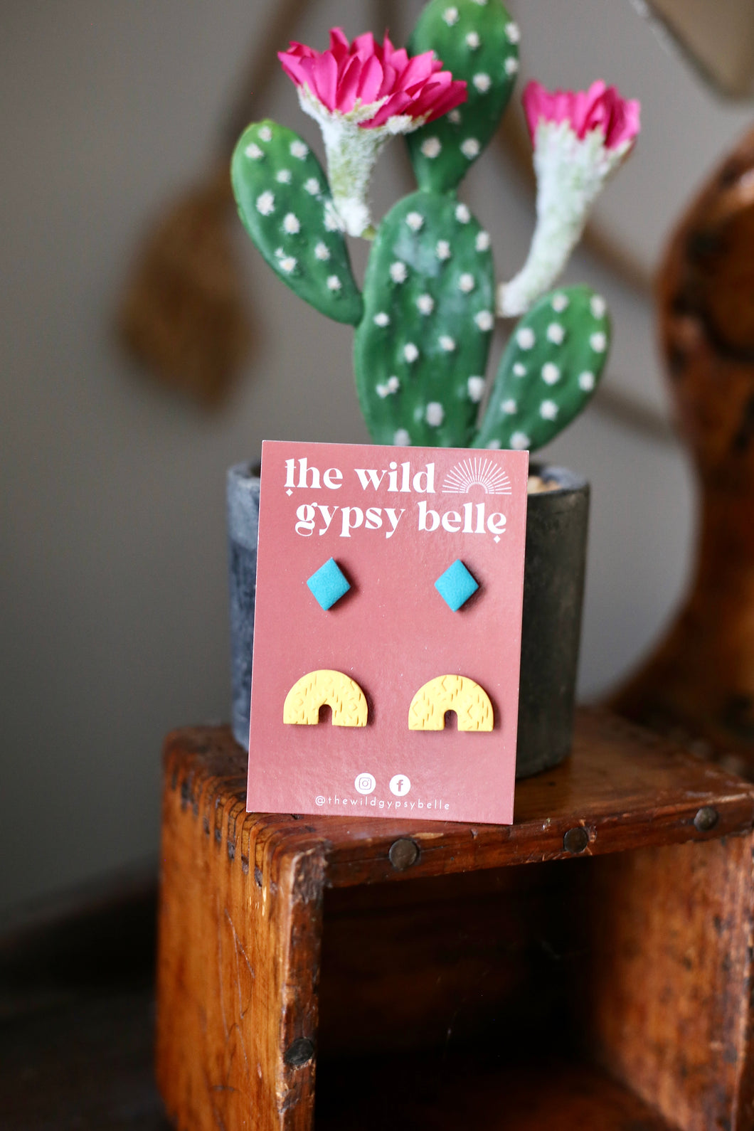 Western Mustard Stud Pack