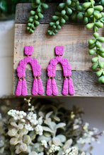 Load image into Gallery viewer, Sawyer
