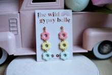 Load image into Gallery viewer, Pastel Dainty Daisy

