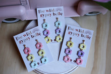 Load image into Gallery viewer, Pastel Dainty Daisy
